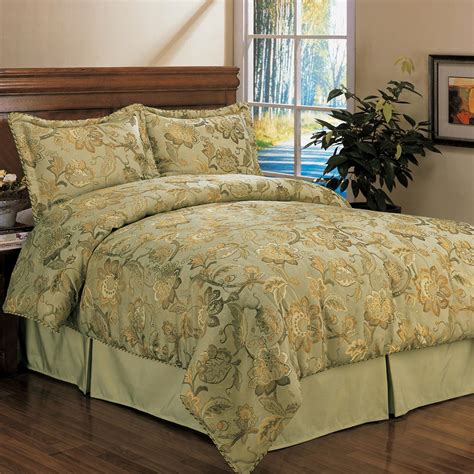 overstock queen size bedspreads.